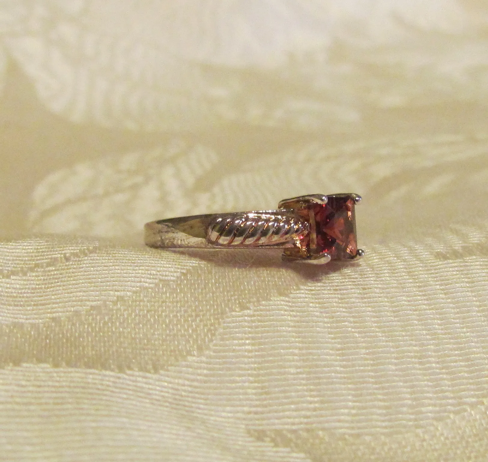 1.25 Carat Garnet Princess Cut Sterling Silver Ring Size 6 1/4