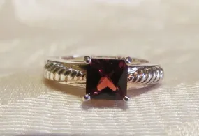 1.25 Carat Garnet Princess Cut Sterling Silver Ring Size 6 1/4