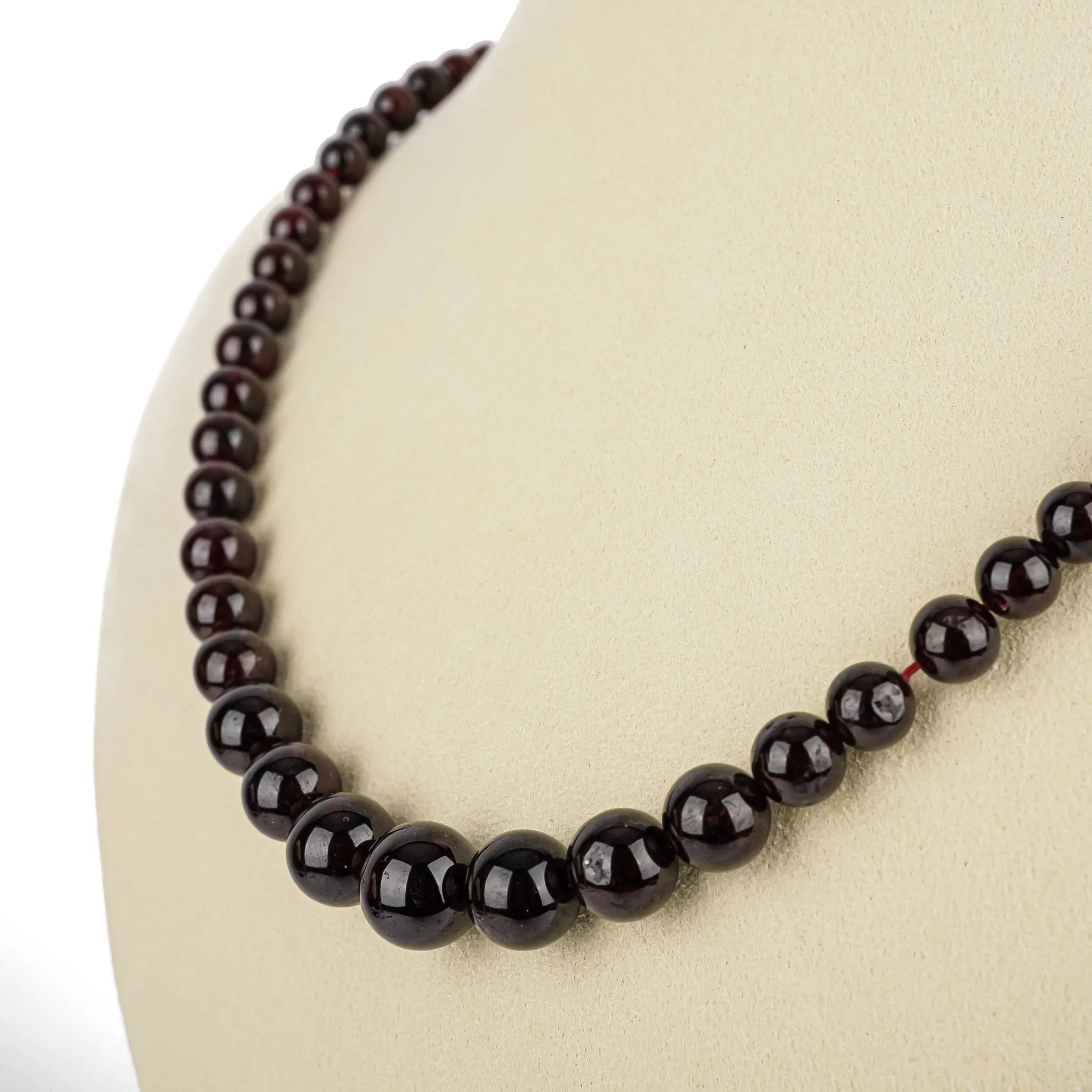 14K Yellow Gold Graduated Garnet Bead Necklace