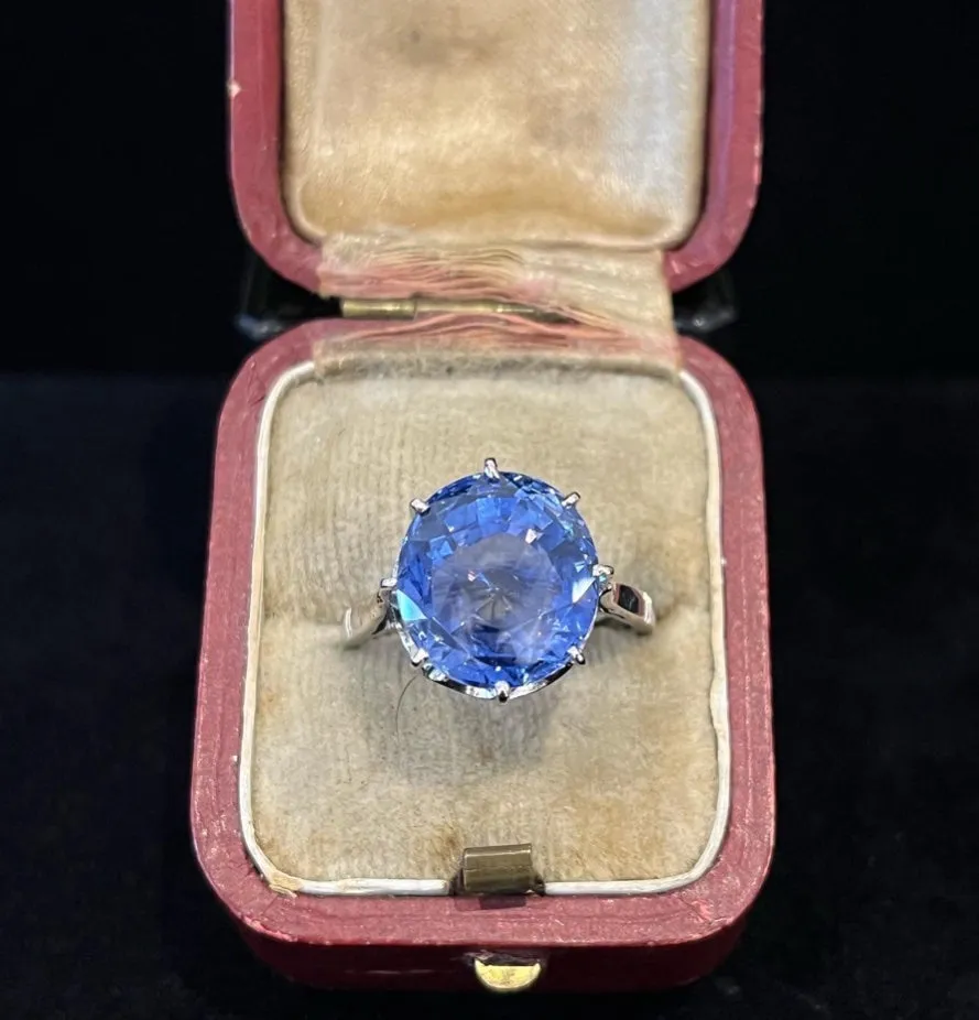 1930s French 8.71ct Oval Ceylon Sapphire Ring