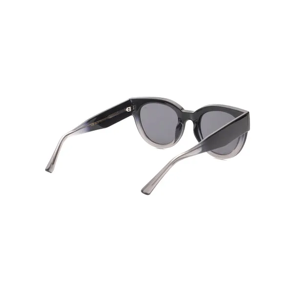 A Kjaerbede Lilly Sunglasses - Black / Grey Transparent