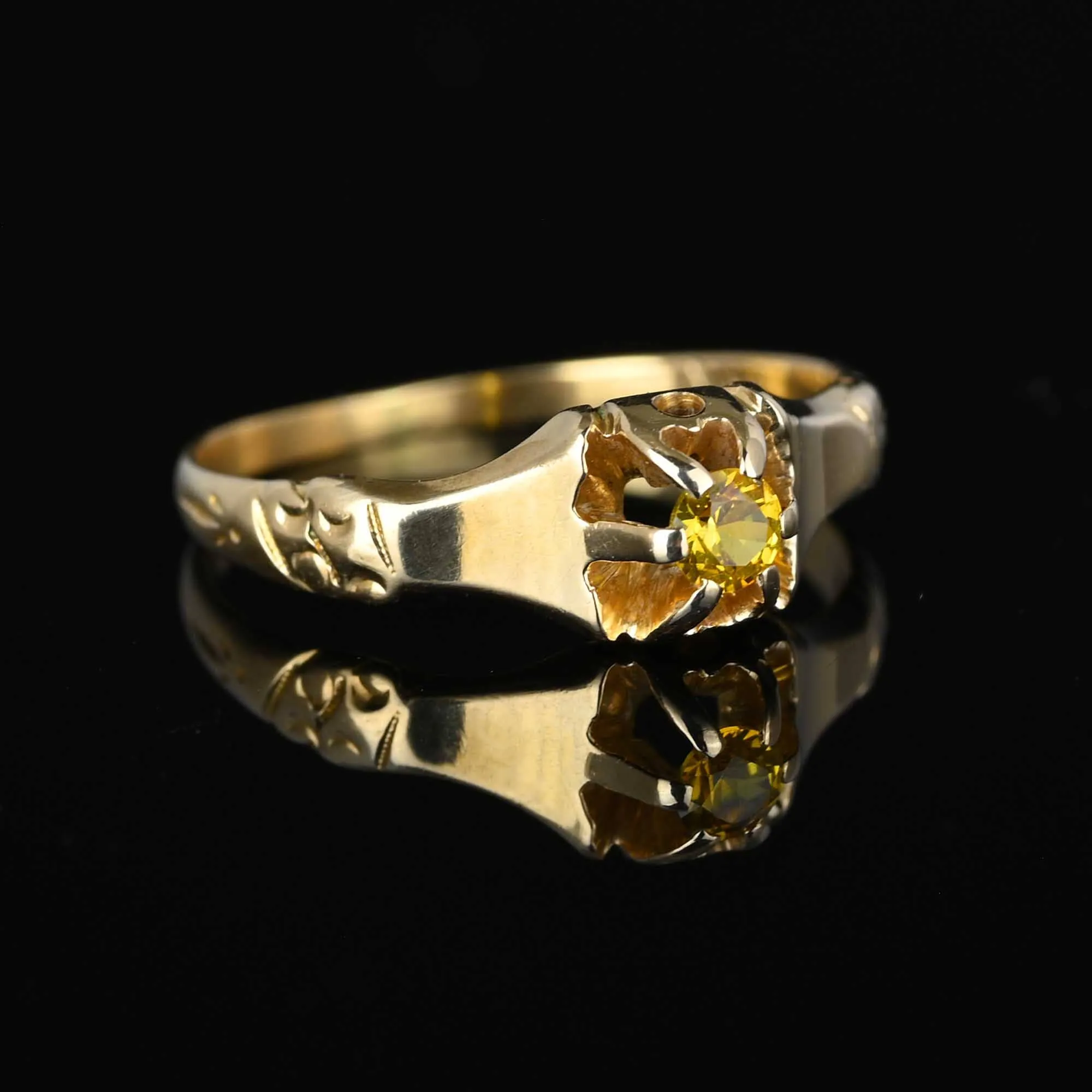 Antique Edwardian Belcher Citrine Ring in 14K Gold