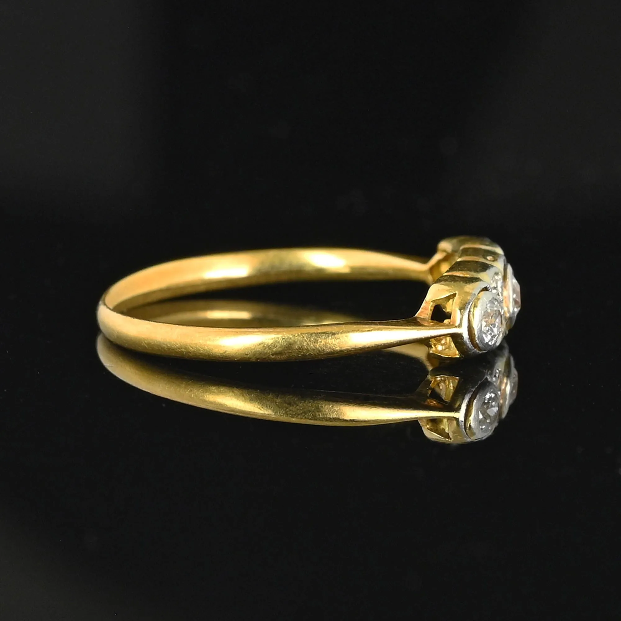 Antique European Cut Diamond Ring Band in 18K Gold