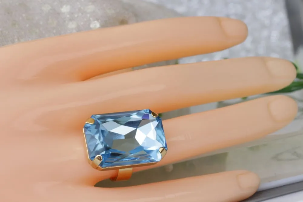 AQUAMARINE BIG RING