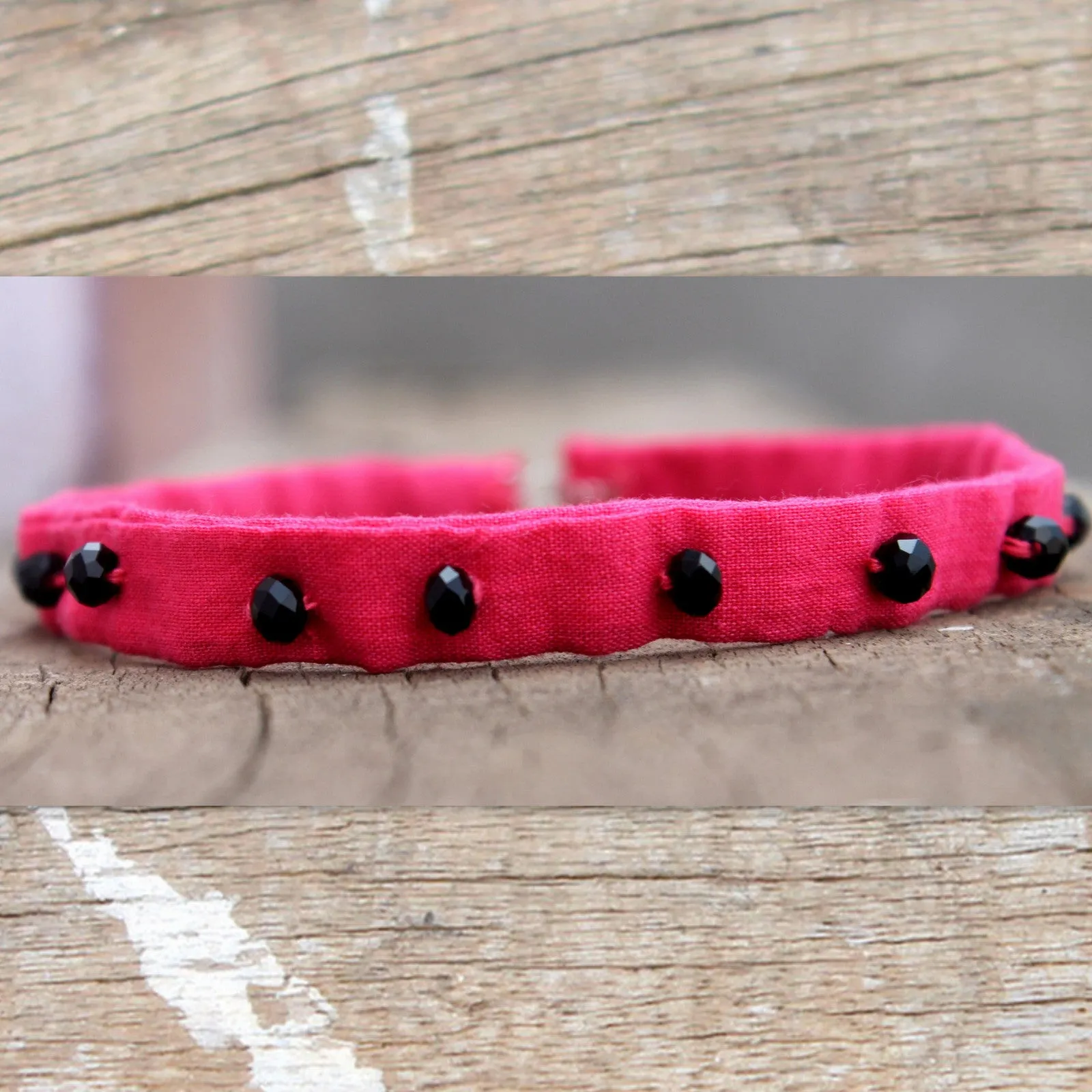 Black bead pink tara choker