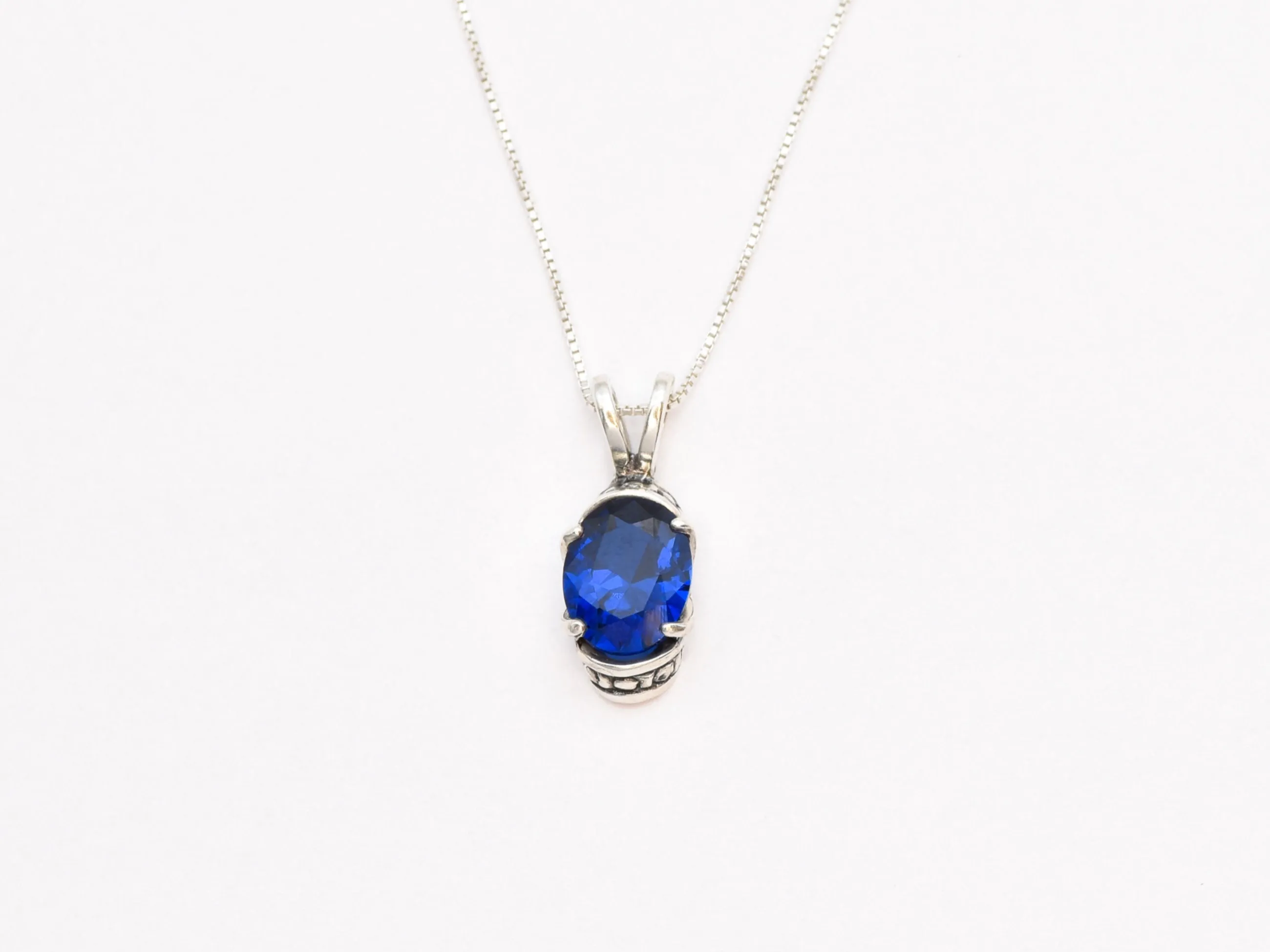 Blue Sapphire Necklace - Vintage Sapphire Necklace - Blue Tribal Pendant