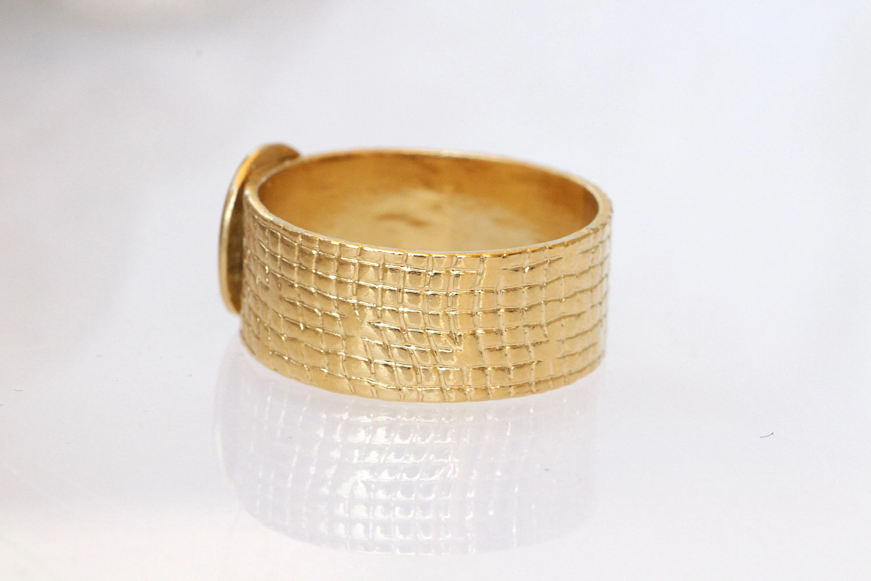 COIN RING