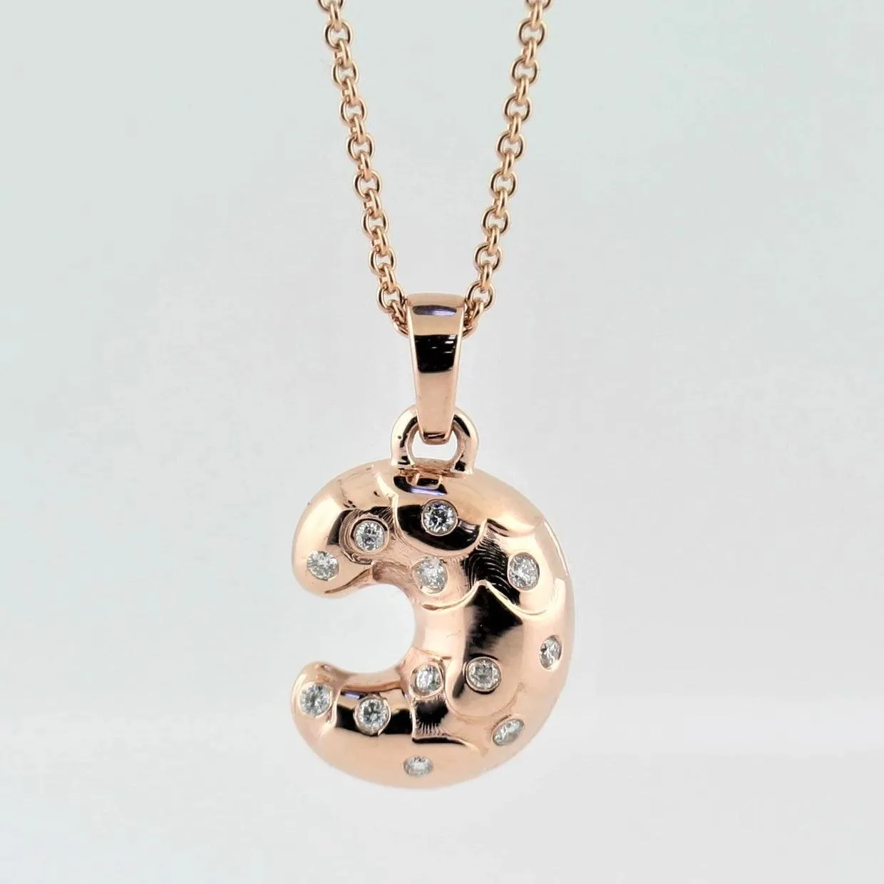 Croissant Pendant Rose Gold with Diamonds