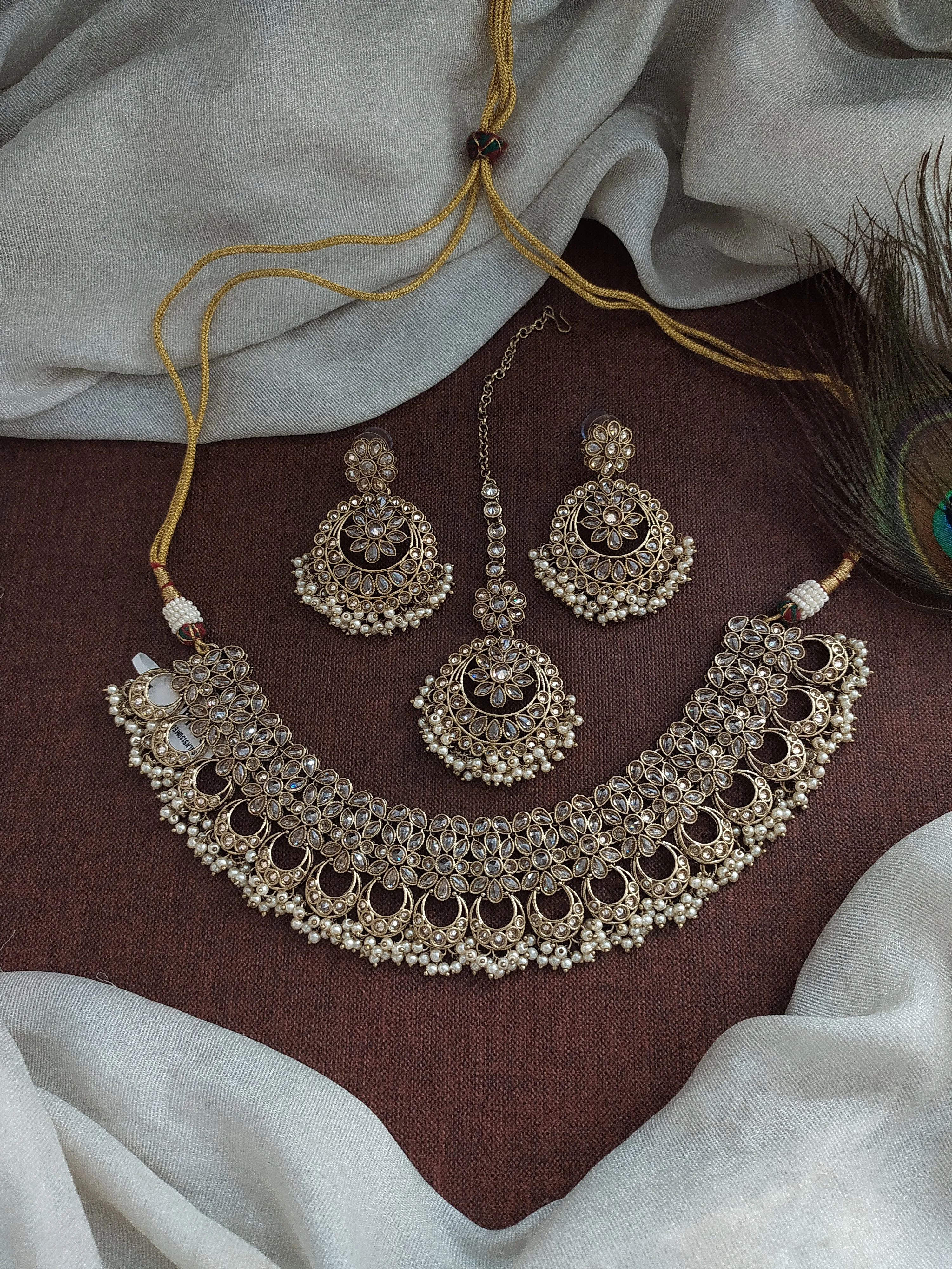 Embrace the Spirit of Uncut Polki Stones Mehendi Necklace Set in Trending Colors