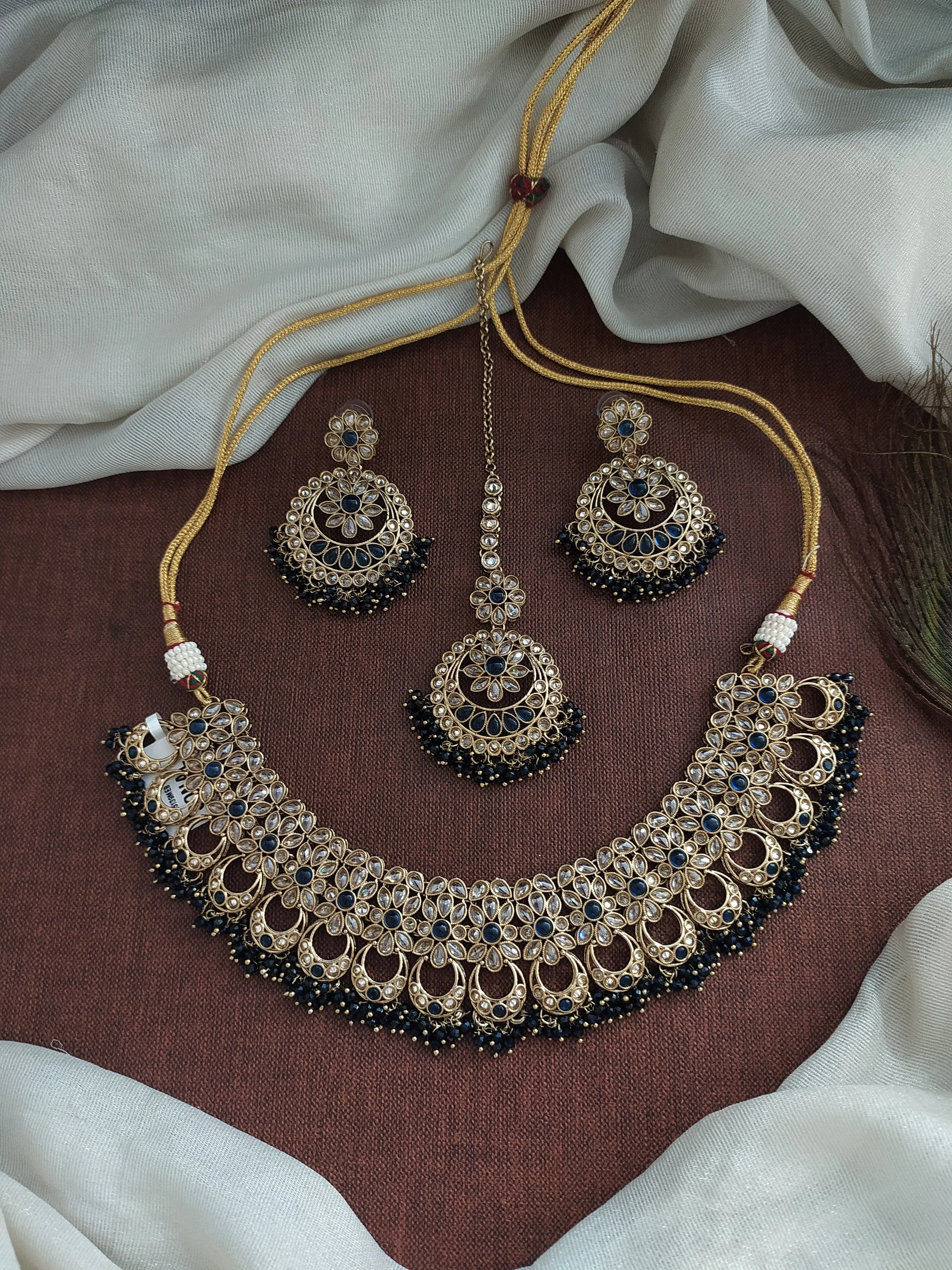 Embrace the Spirit of Uncut Polki Stones Mehendi Necklace Set in Trending Colors