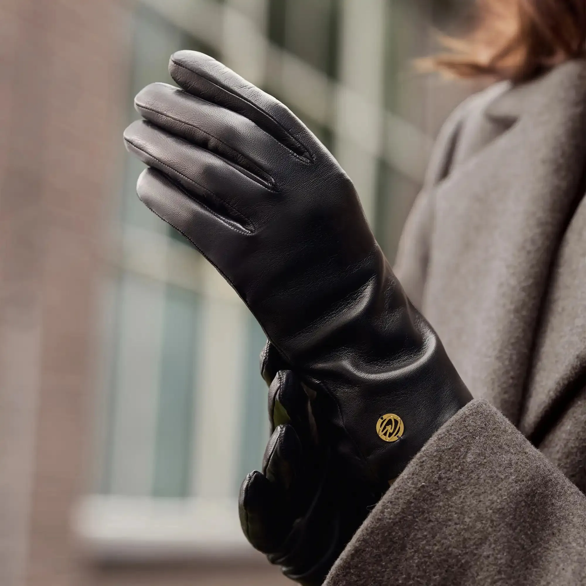 Honoré Eleanor black goatskin leather gloves