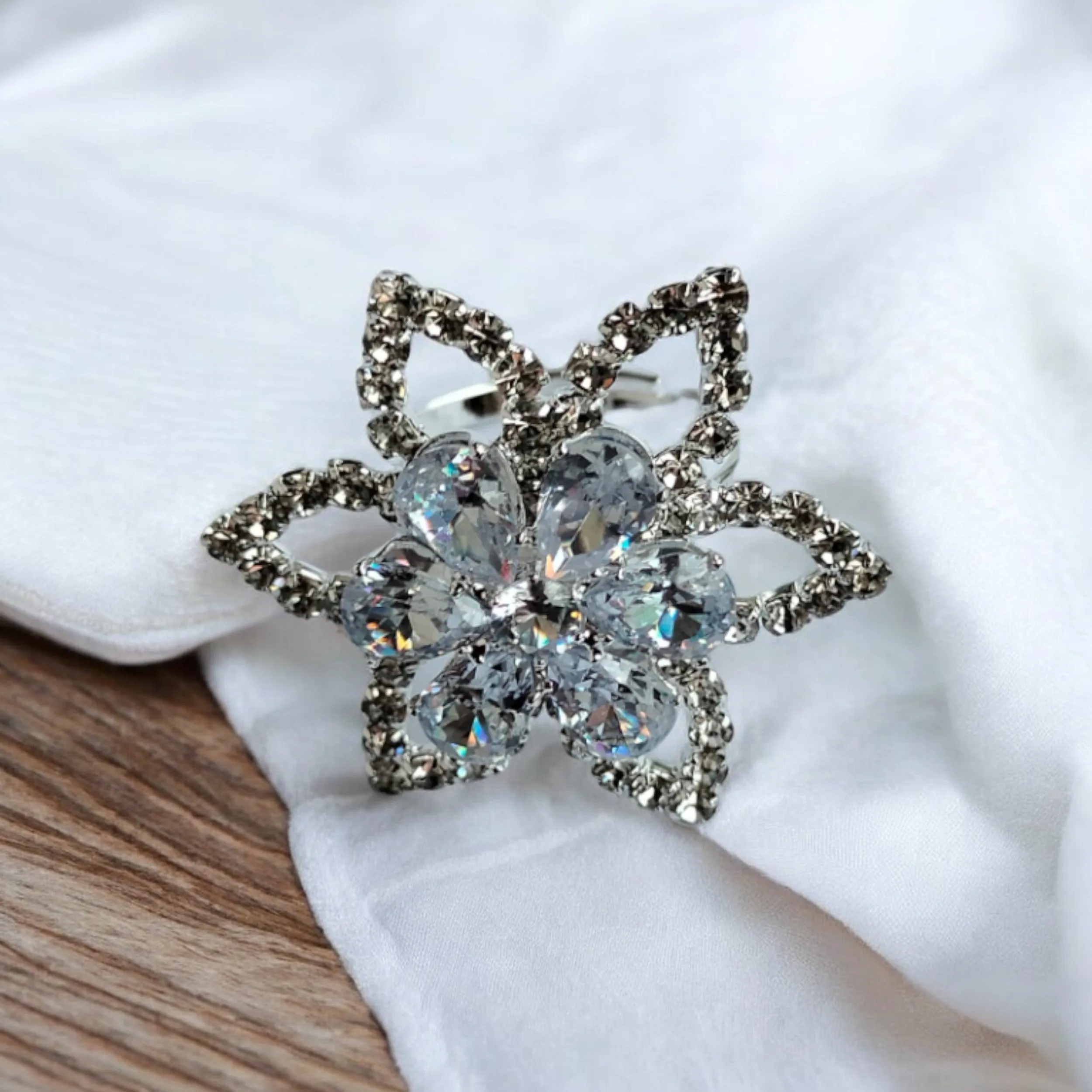 Jewelestia Floral Crystal Bloom Ring