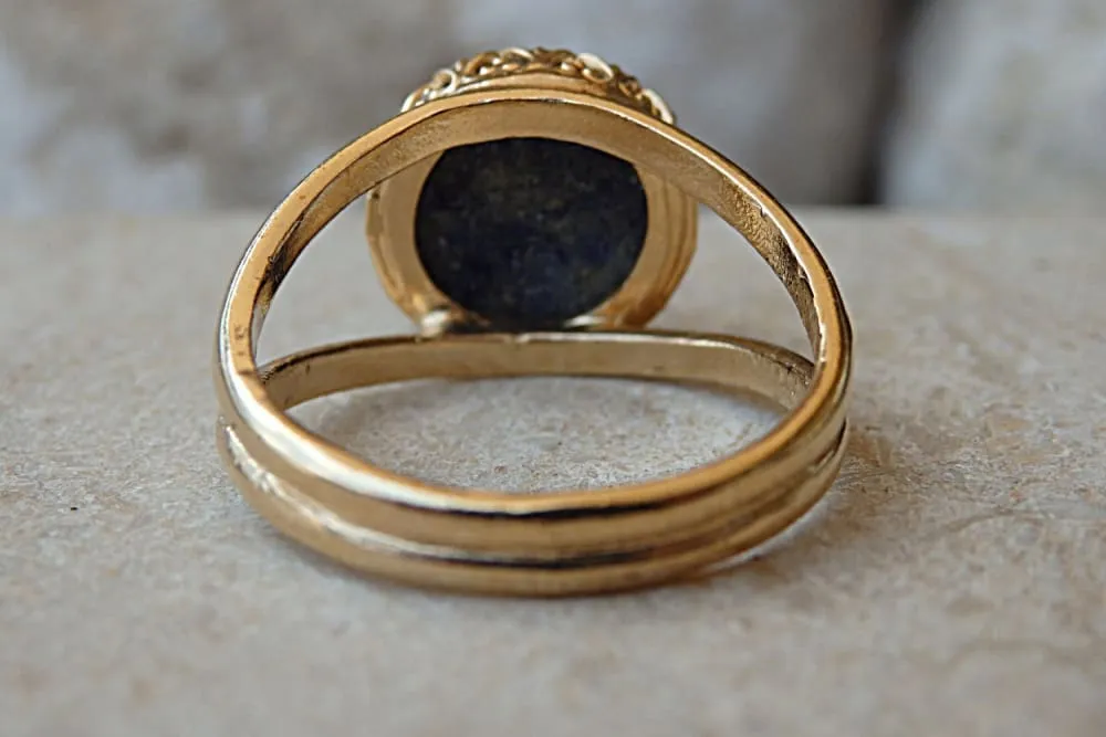 Lapis gold ring