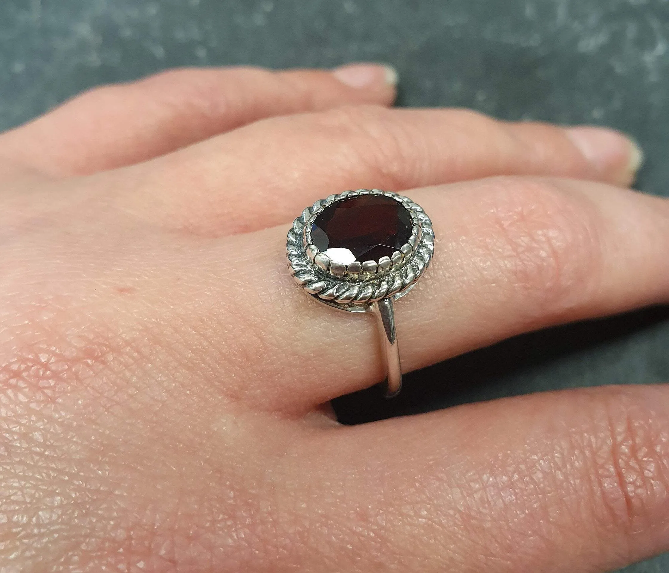 Natural Red Garnet Ring - Garnet Vintage Ring - Red Oval Statement Ring