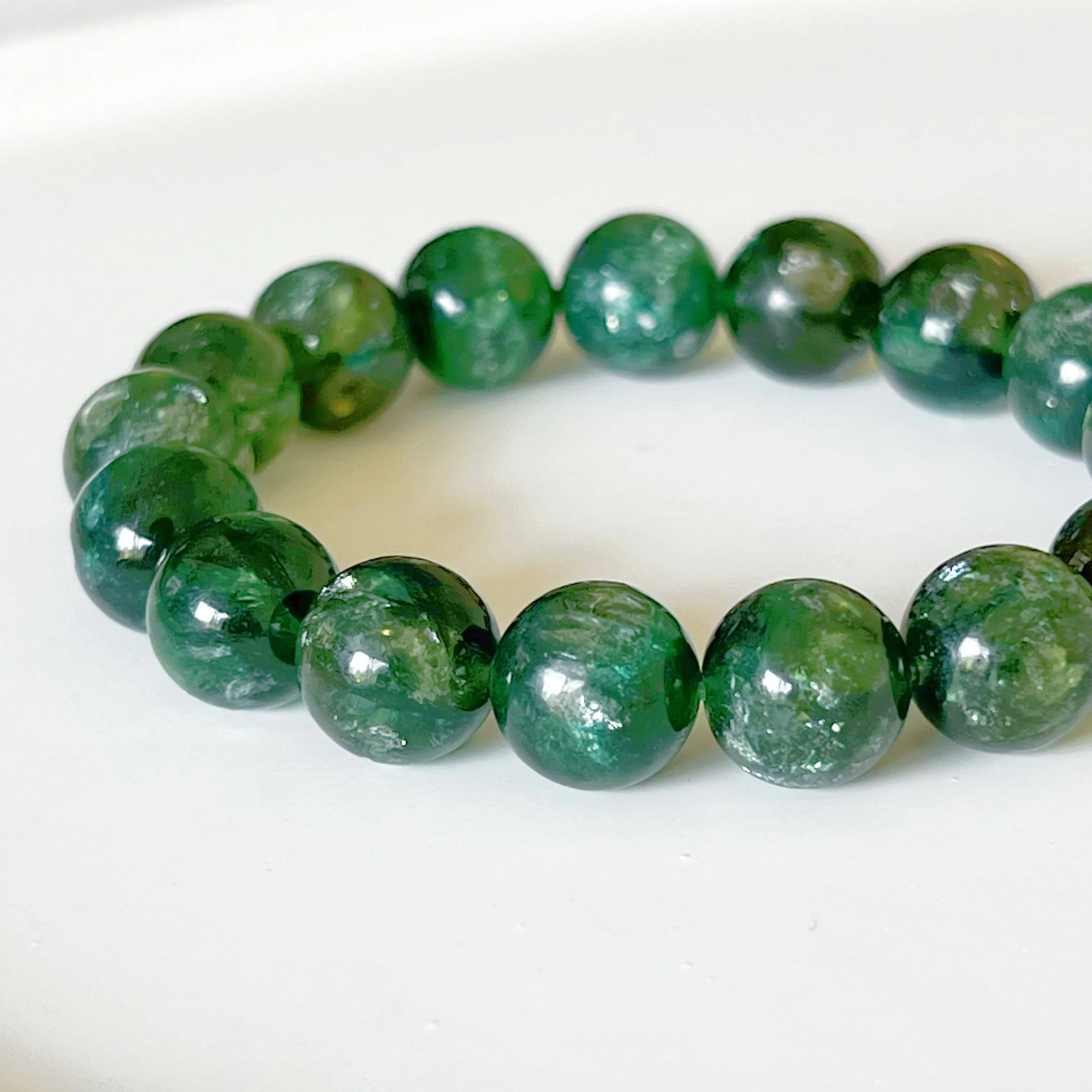 Ninaouity - Heart Chakra Emerald Green Lepidolite Crystal Bracelet