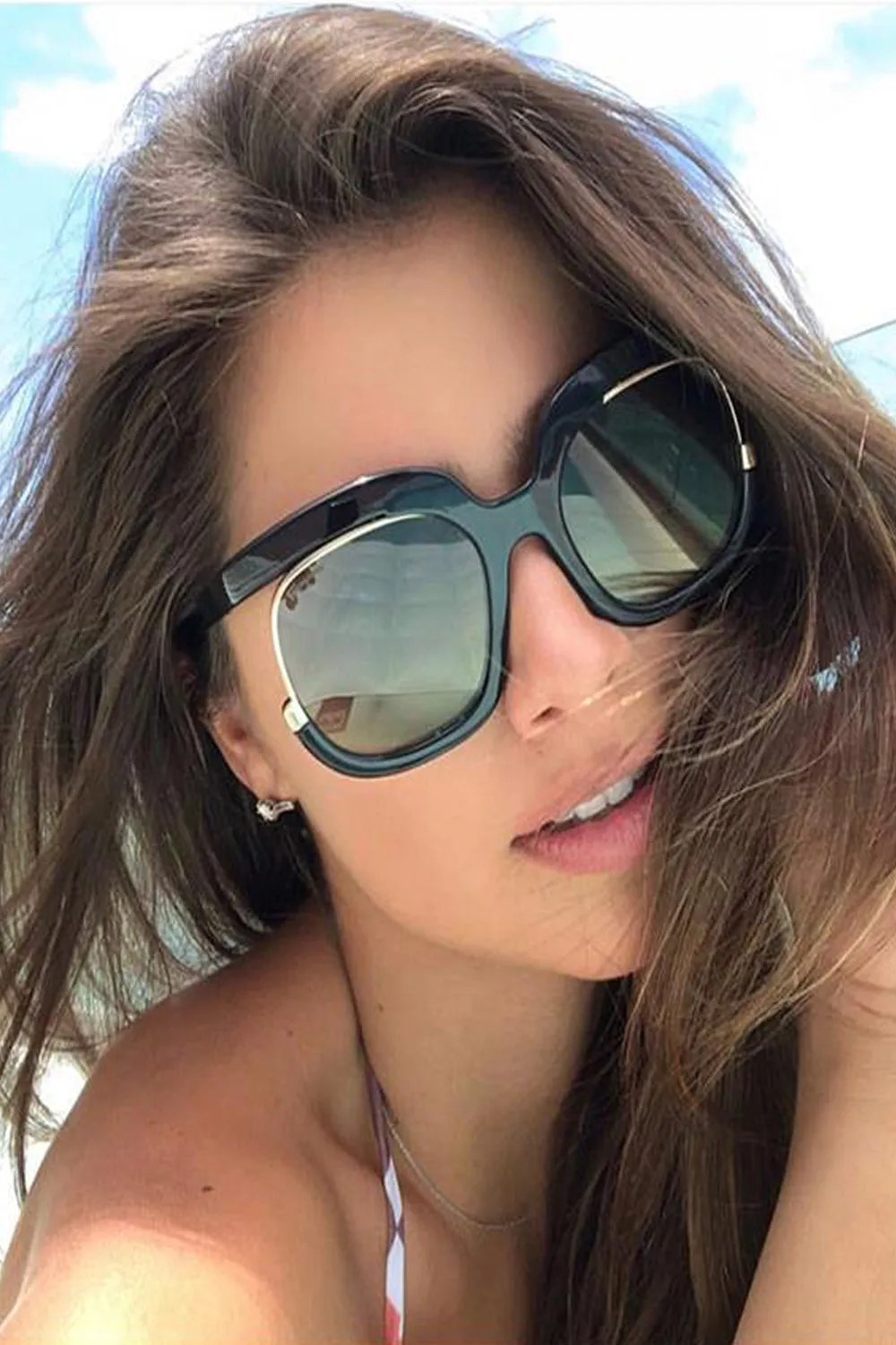 Oversized Square Cut Out Gradient Sunglasses