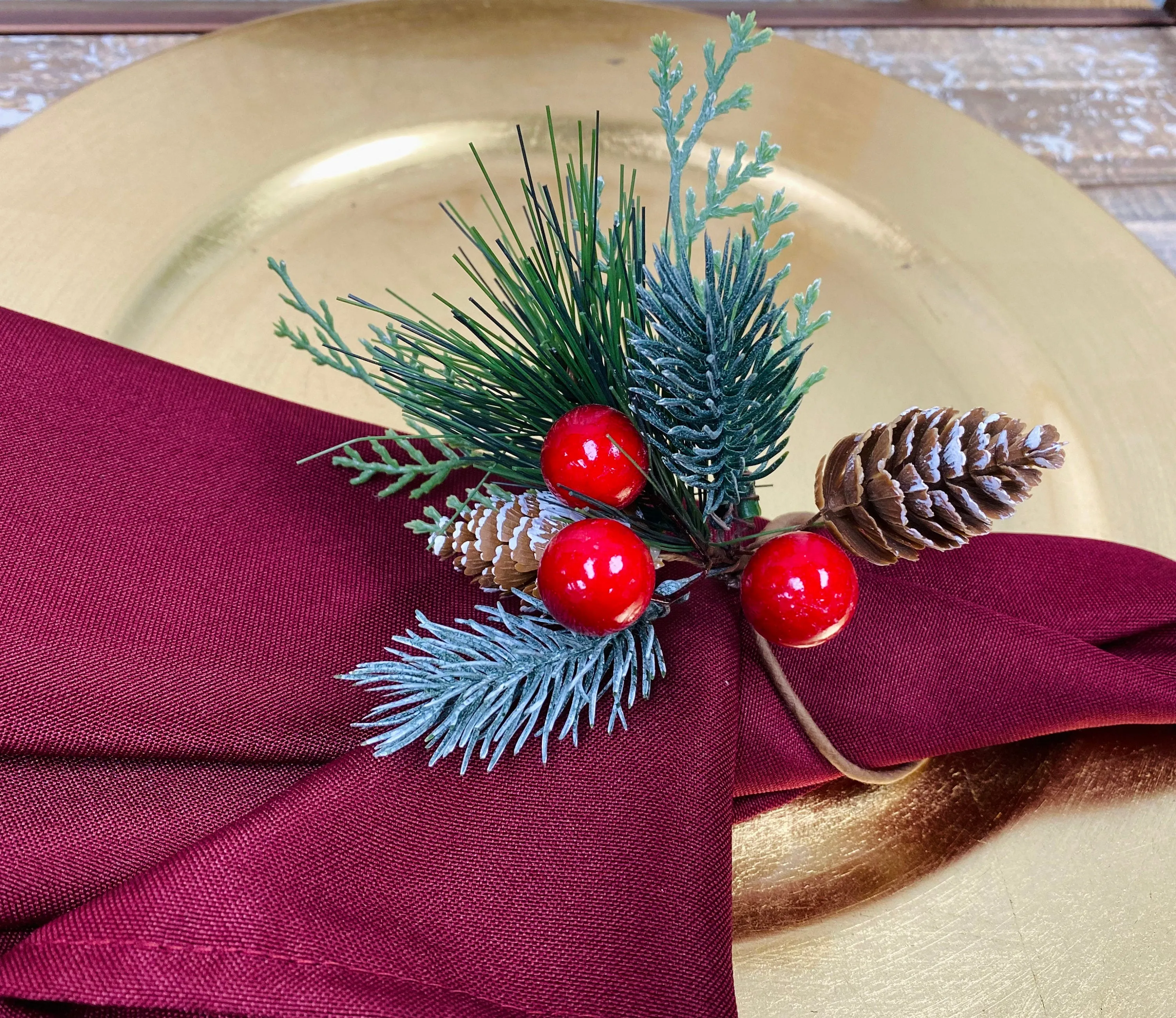 Pack of 6-Gift box packed Special Edition napkin ring live-like pine needle pine cone berries