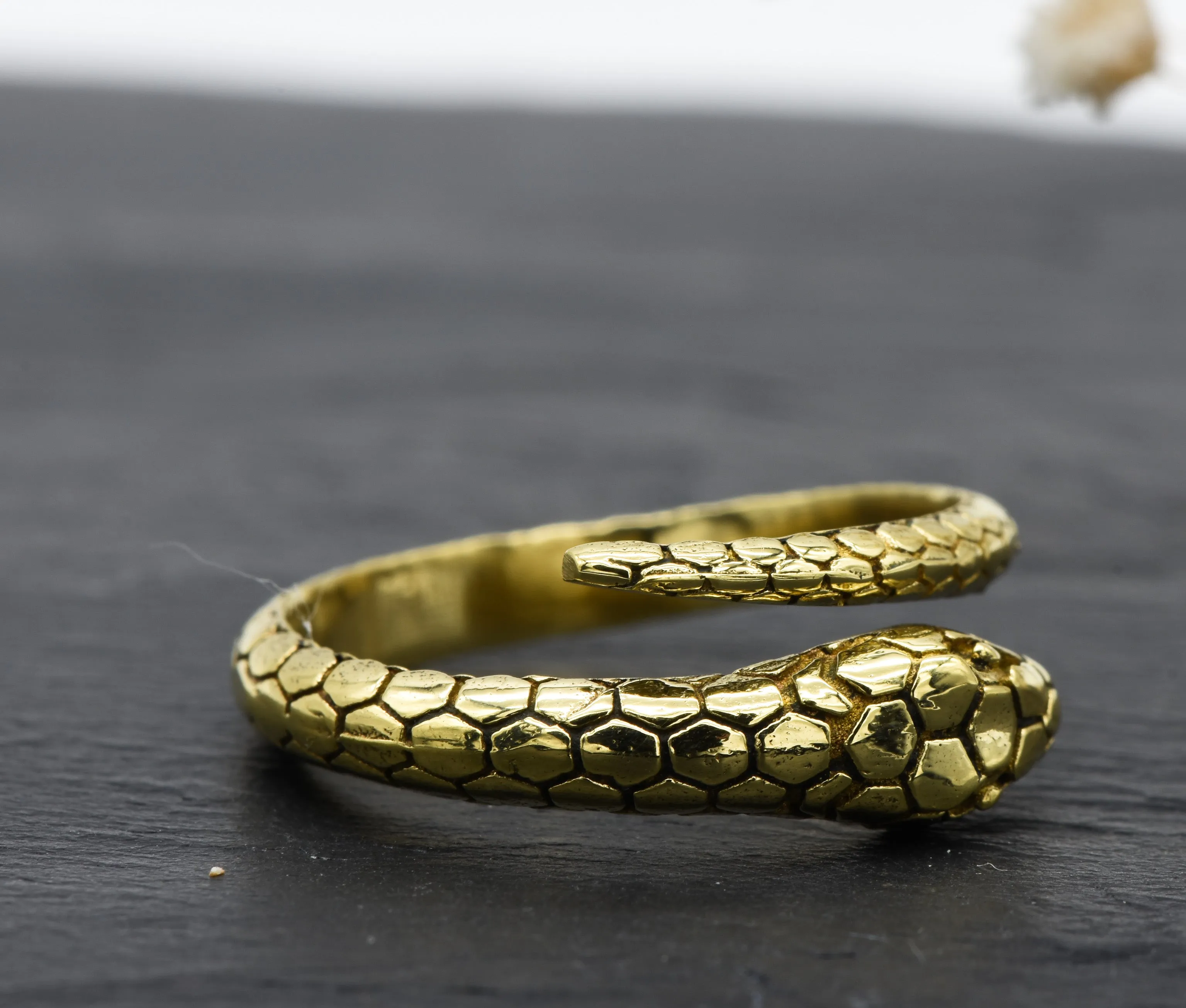 Schlangen Ring Seraphina | Messing | Verstellbar | Snake Ring