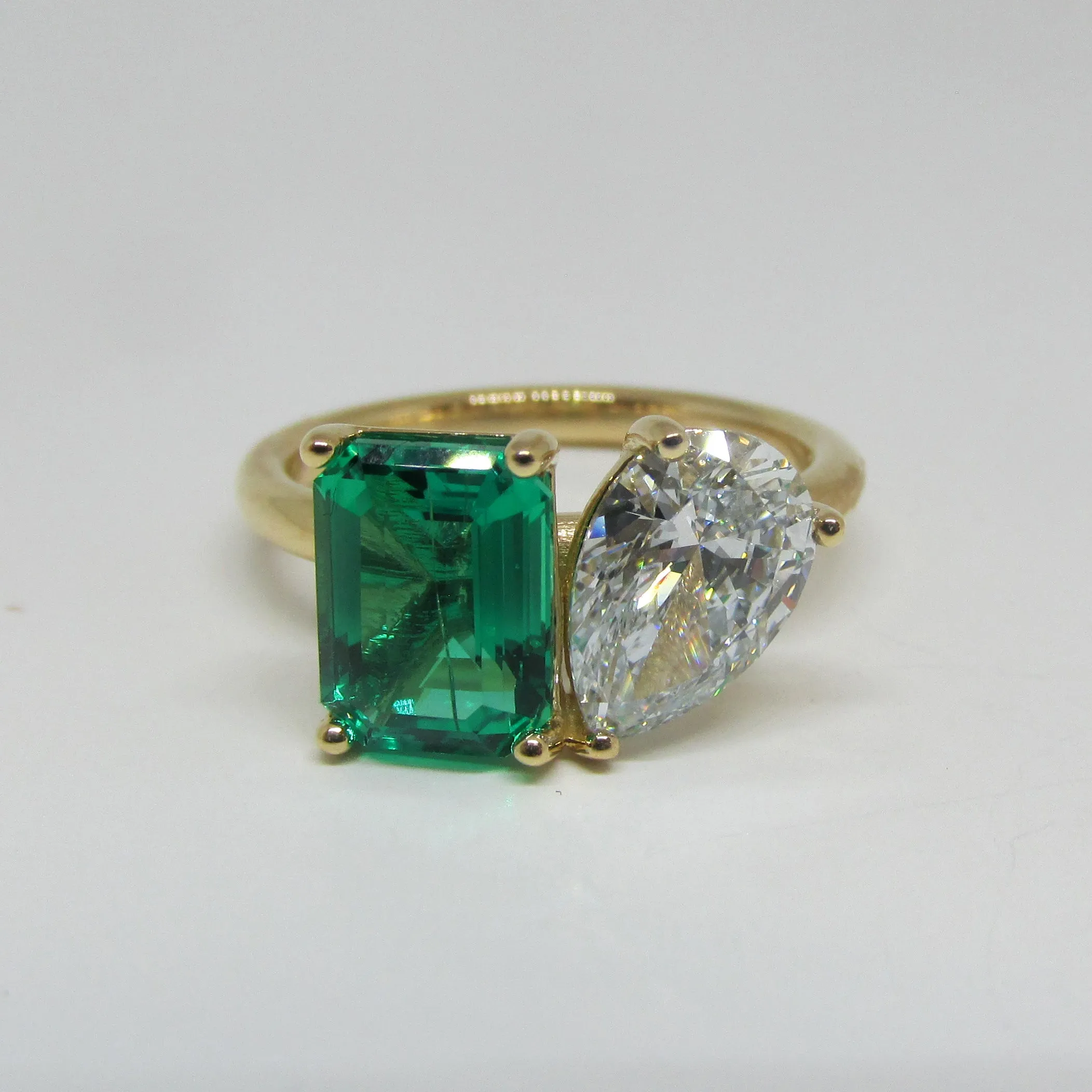 Toi Et Moi Ring Emerald And Diamond 18kt Yellow Gold