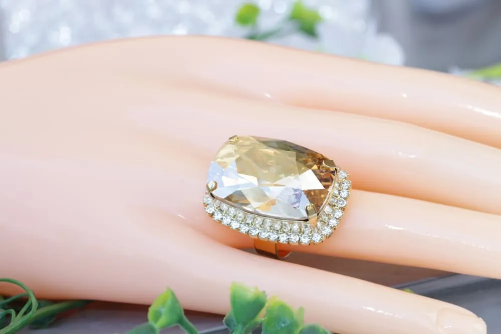 TOPAZ RING