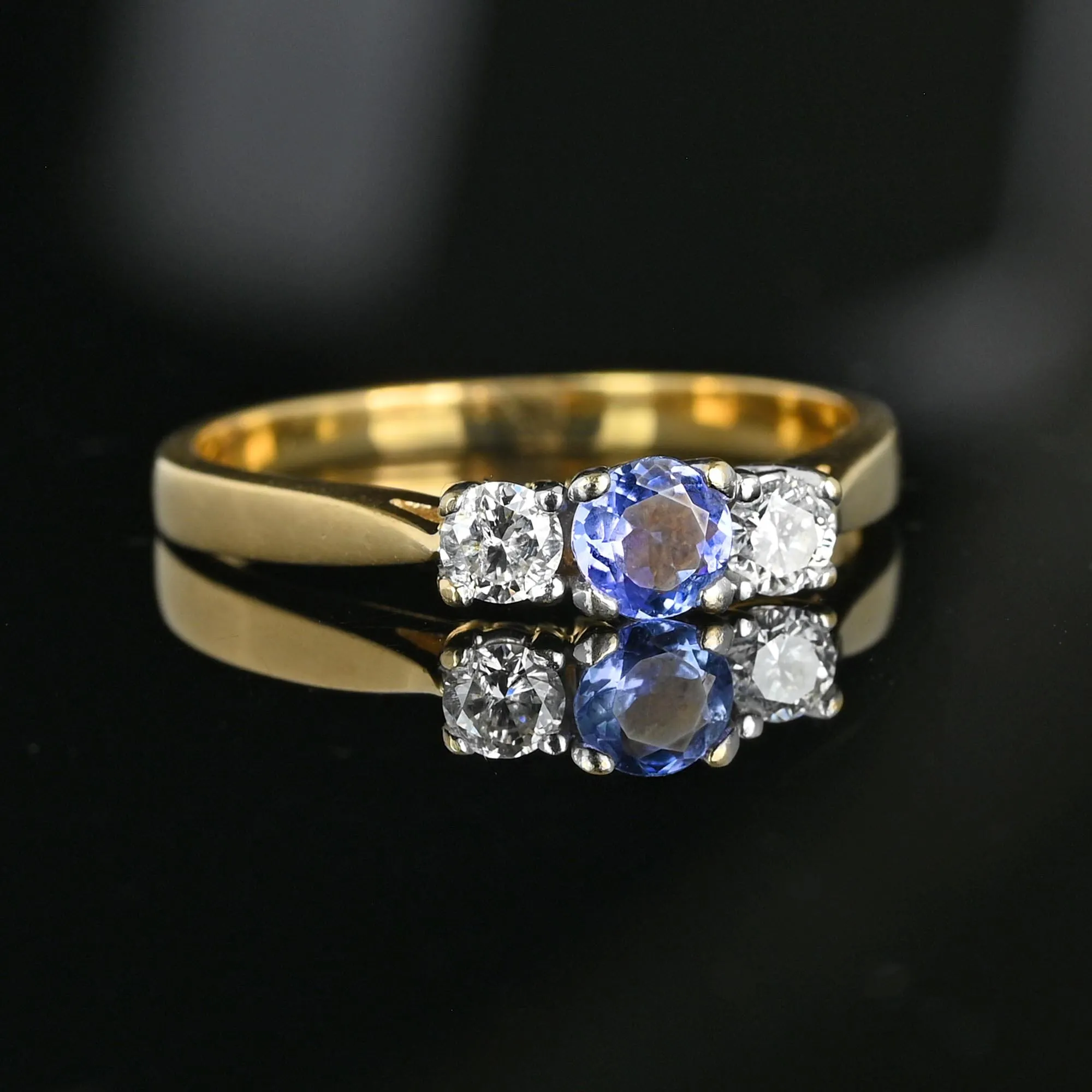 Vintage 14K Gold Three Stone Diamond Tanzanite Ring