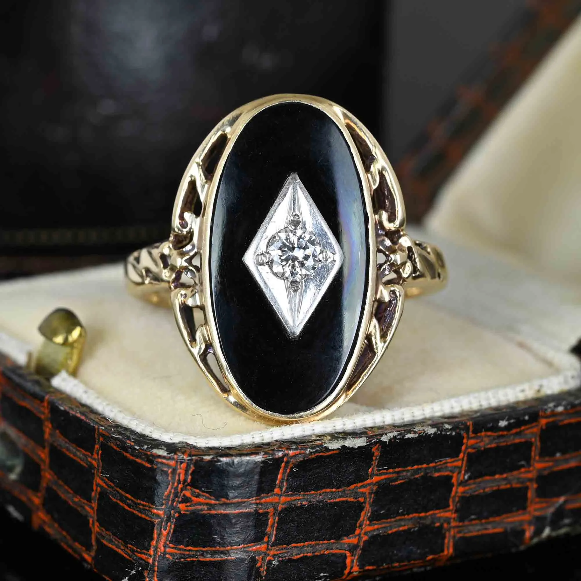 Vintage Black Onyx Diamond Ring in Gold