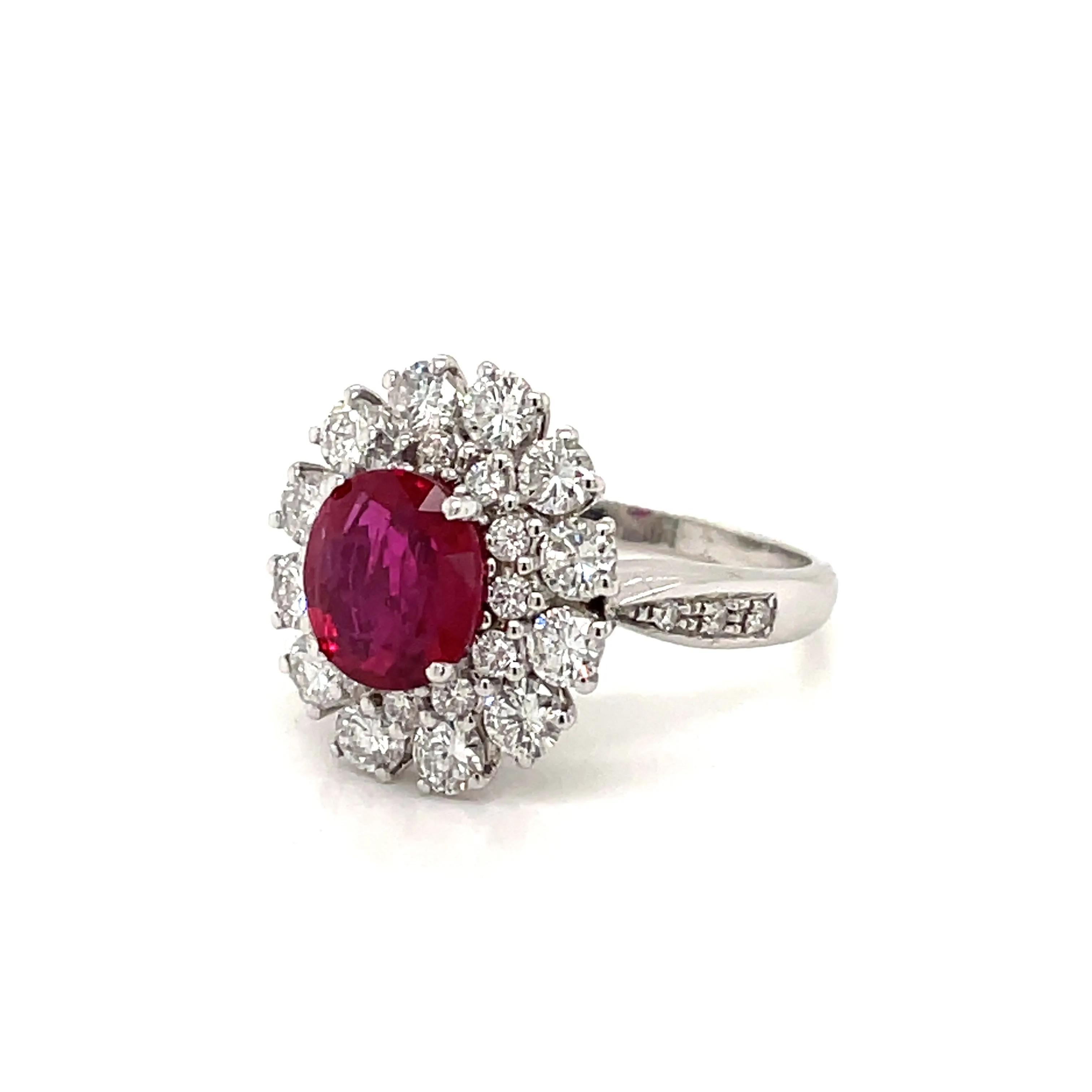 Vintage Ruby Diamond Gold Cluster Ring